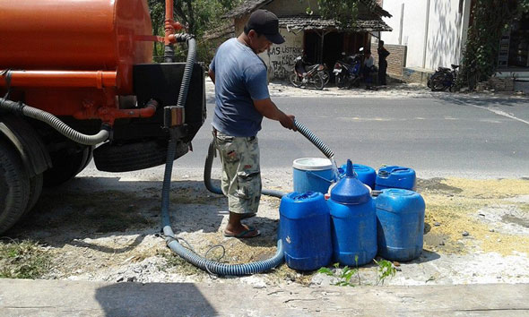 19.310 Keluarga di Rembang Kekurangan Air Bersih