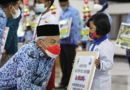HUT Korpri Jadi Ajang Penyantunan bagi 100 Yatim Piatu Korban Pandemi Covid-19